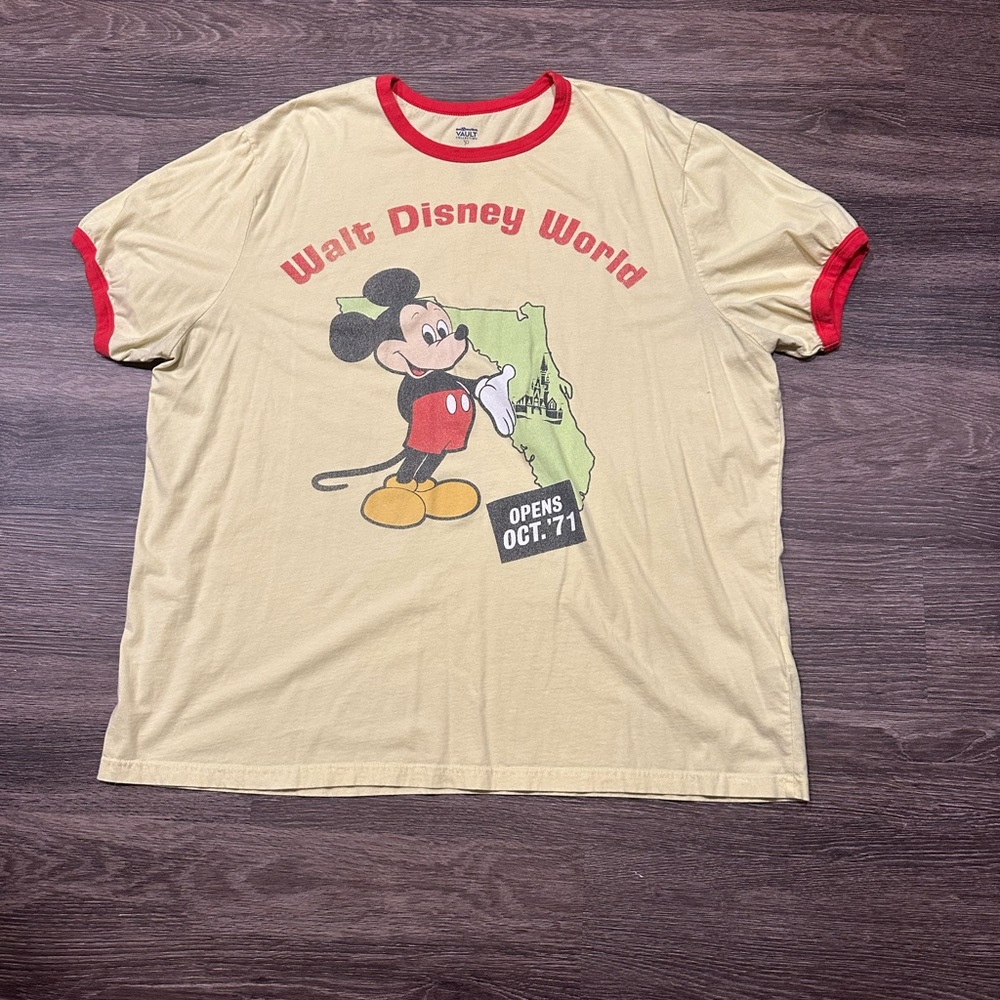 Walt Disney World Mickey Mouse T-Shirt